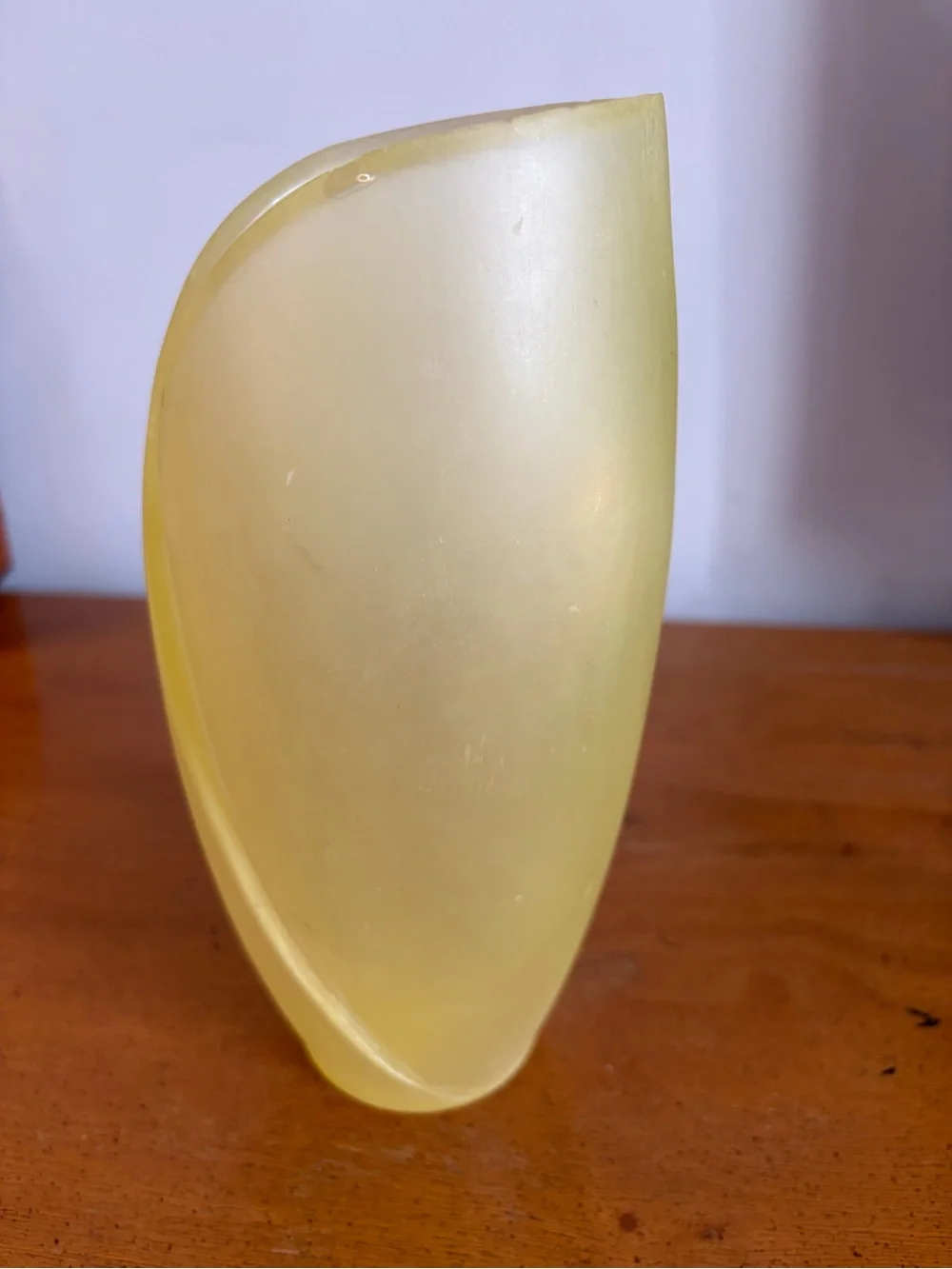 Vintage Hen-Feathers Frosted Yellow Resin Sea Glass Vase 8.5